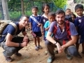 Deux élèves ingénieurs en mission d'évaluation au Cambodge... Deux élèves ingénieurs en mission d'évaluation au Cambodge...