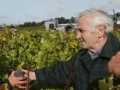 Charles Aznavour passionné par les vins de Bordeaux...