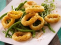 Calamars frits aux haricots verts...