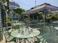 Au Living Room Clamart...